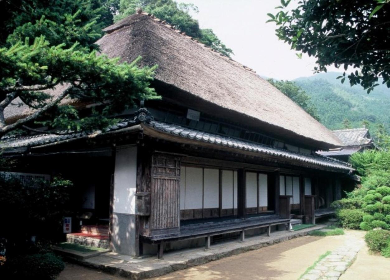 Obokekyo Mannaka Hotell Miyoshi  Exteriör bild
