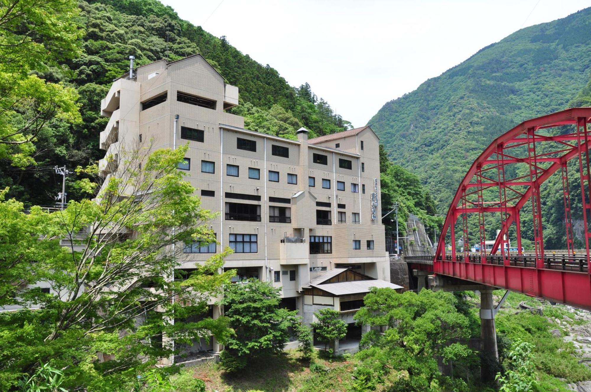 Obokekyo Mannaka Hotell Miyoshi  Exteriör bild