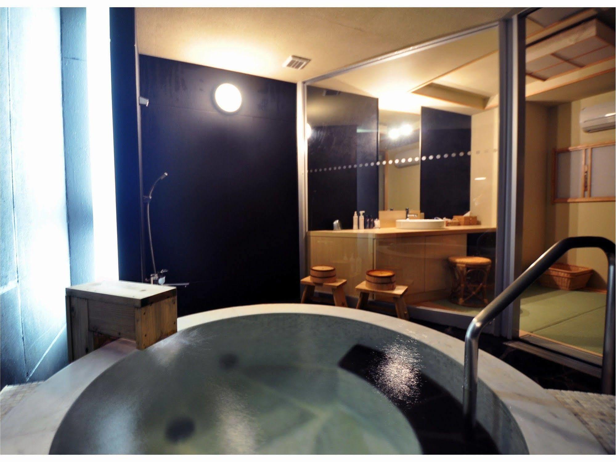 Obokekyo Mannaka Hotell Miyoshi  Exteriör bild